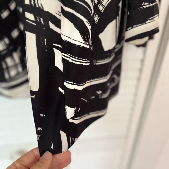 Chicos Washable Silk Topper Sz 3 Sz XL - Picture 3 of 8